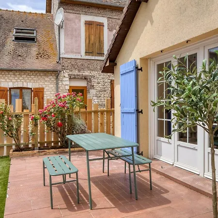 Miral - Charmante Maison Au Bord De L'eure Hébergement de vacances