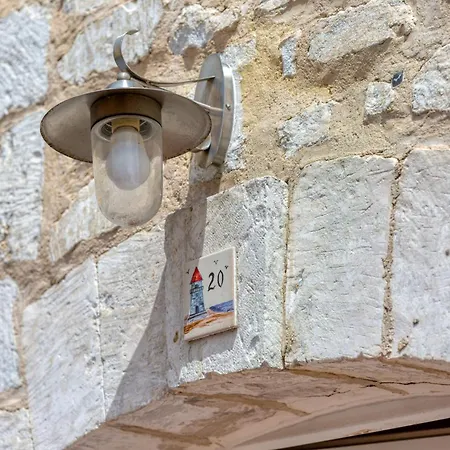 Hébergement de vacances Miral - Charmante Maison Au Bord De L'eure