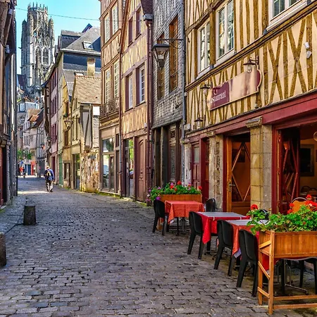 Miral - Charmante Maison Au Bord De L'eure Hébergement de vacances